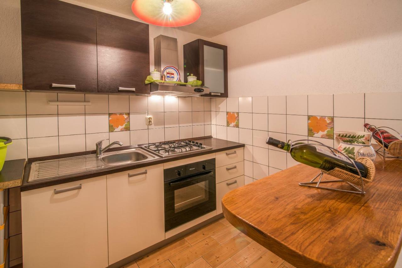 Apartmani Marija Malinska Exteriér fotografie